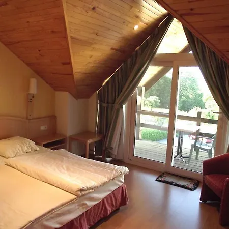 Hotel Le Nid D'izel Gaume-ardenne
