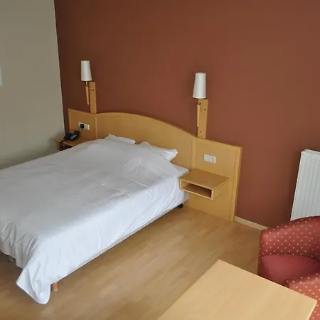 Hotel Le Nid D'izel Gaume-ardenne 3*