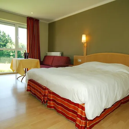 Hotel Le Nid D'izel Gaume-ardenne 3*